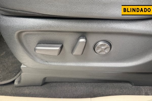 KIA Grand Carnival Grand Carnival EX 3.3 V6 24V 270cv Aut. 2019/2020